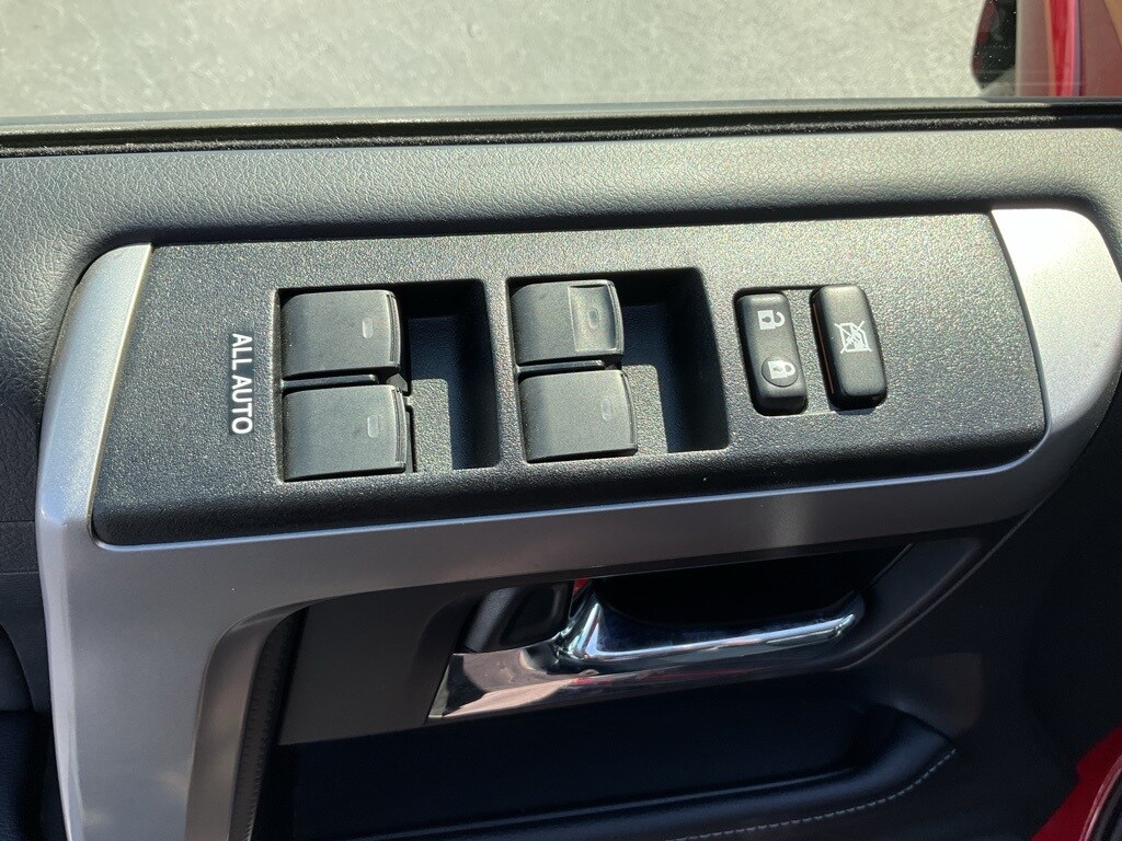 2024 Toyota 4Runner SR5 Premium photo 2