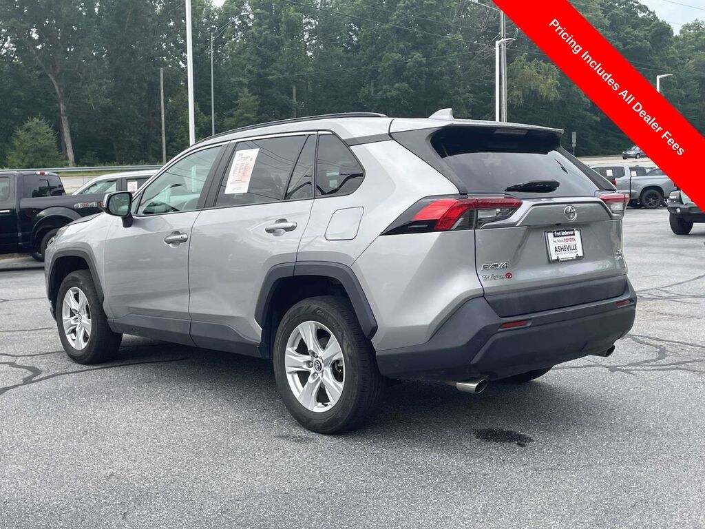 Used 2020 Toyota RAV4 XLE SUV
