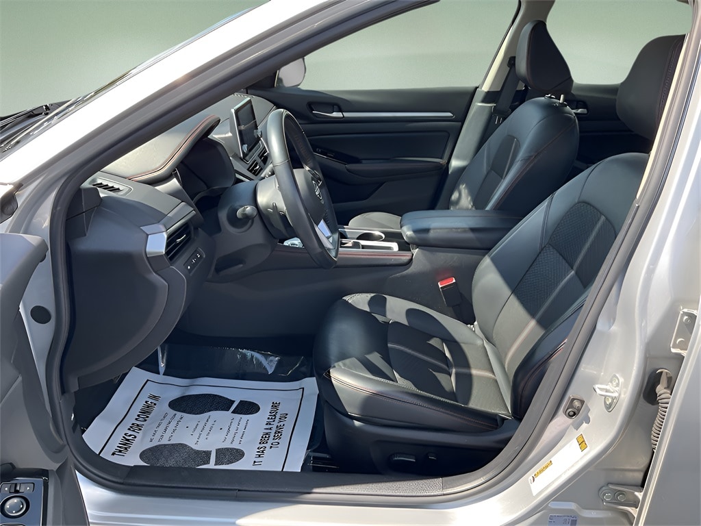 Used 2024 Nissan Altima 2.5 SR Sedan
