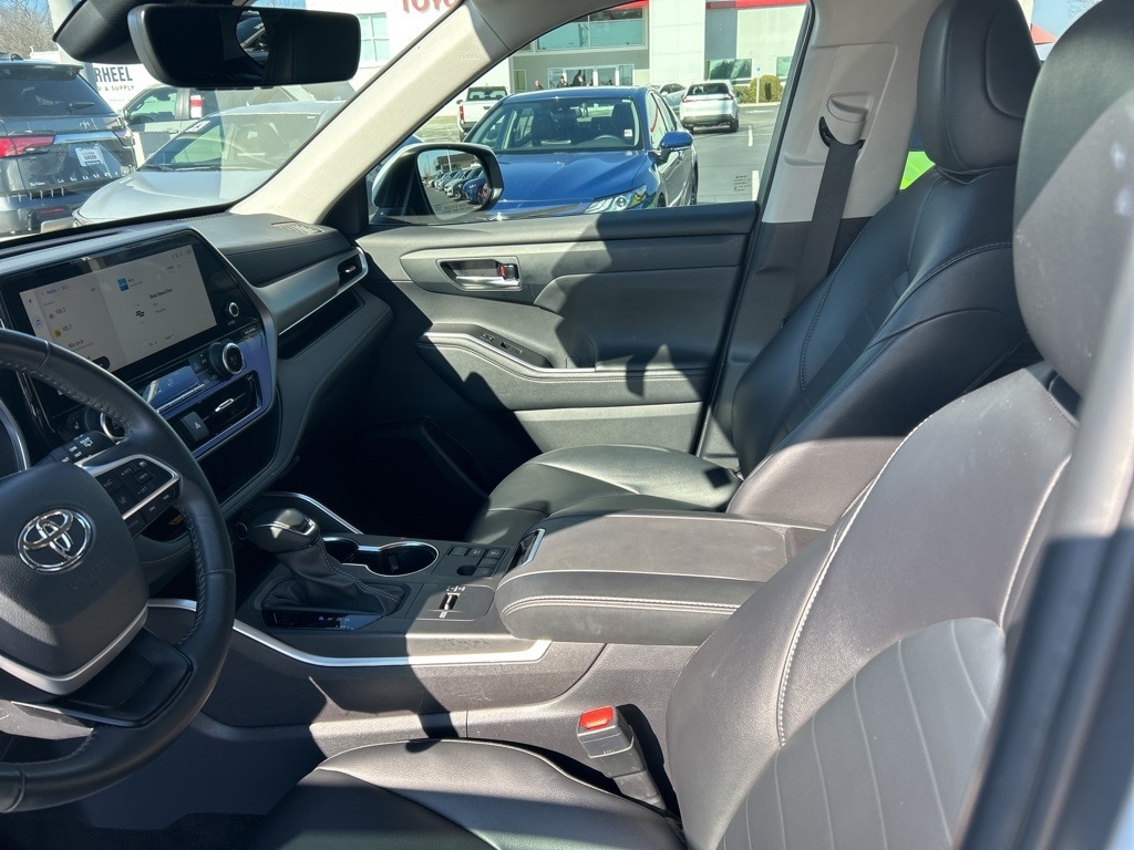 Certified 2024 Toyota Highlander Hybrid XLE SUV