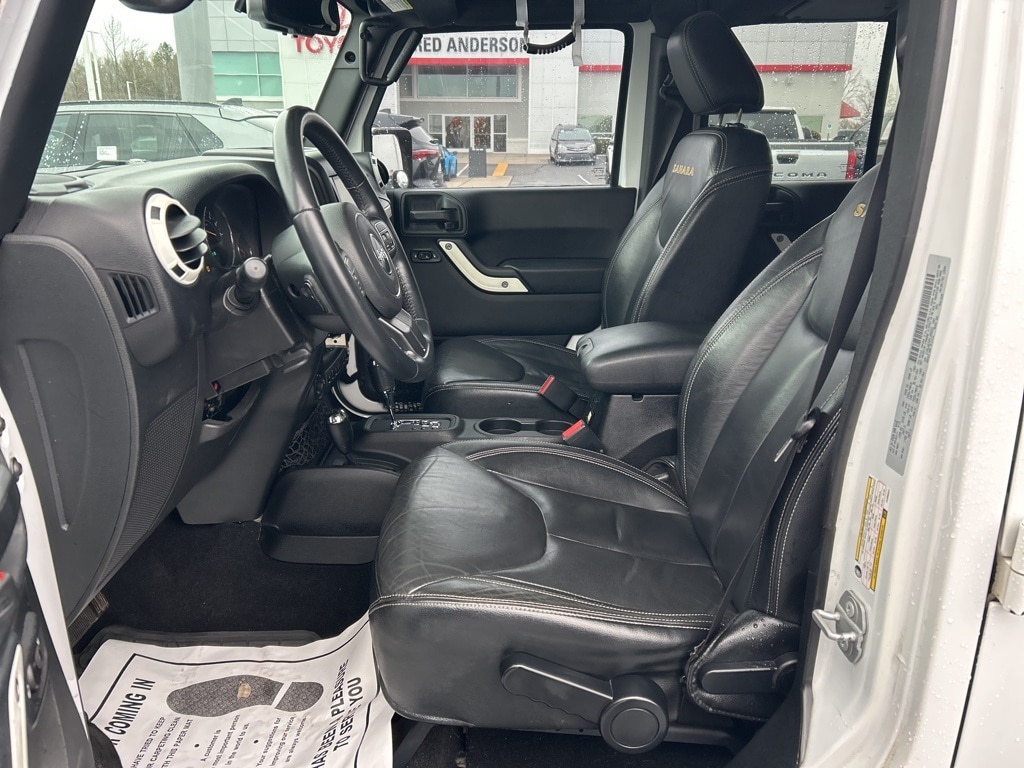 Used 2015 Jeep Wrangler Unlimited Sahara 4x4 SUV
