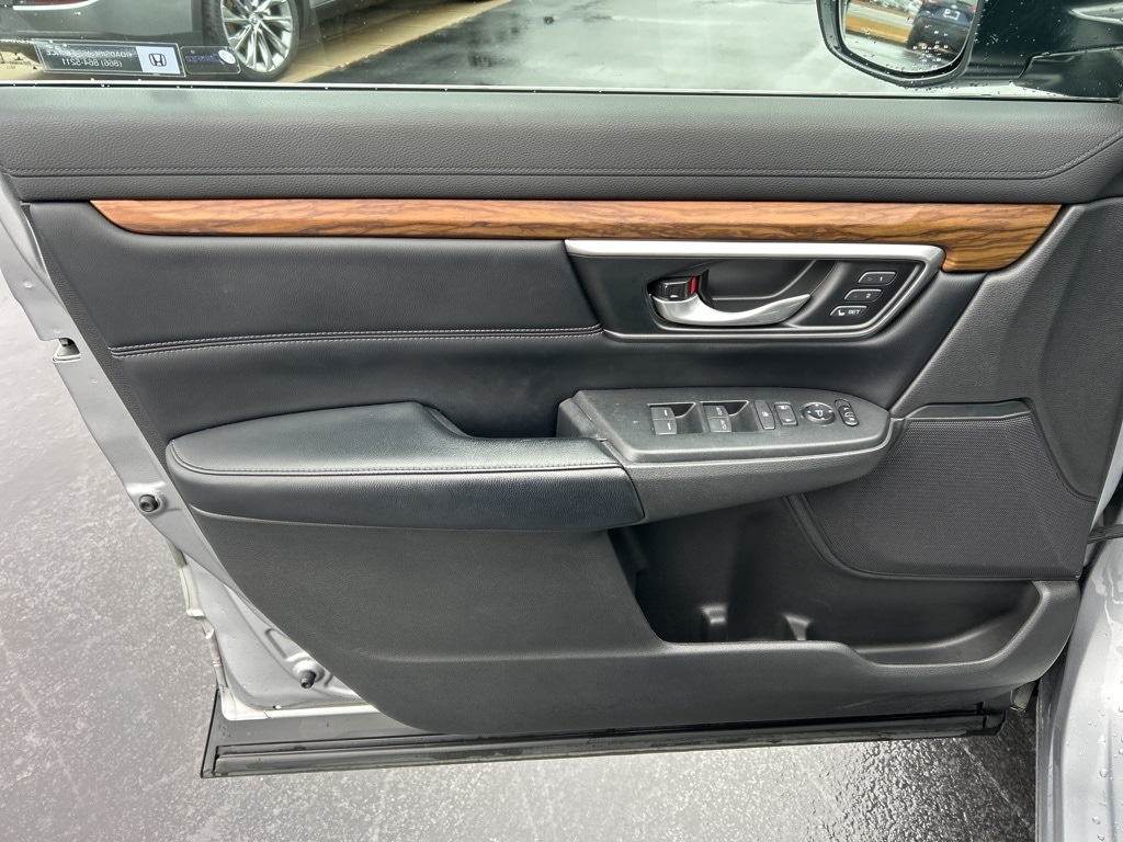 Used 2018 Honda CR-V Touring AWD SUV