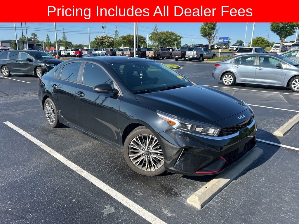 2024 Kia Forte GT-Line AT's photo