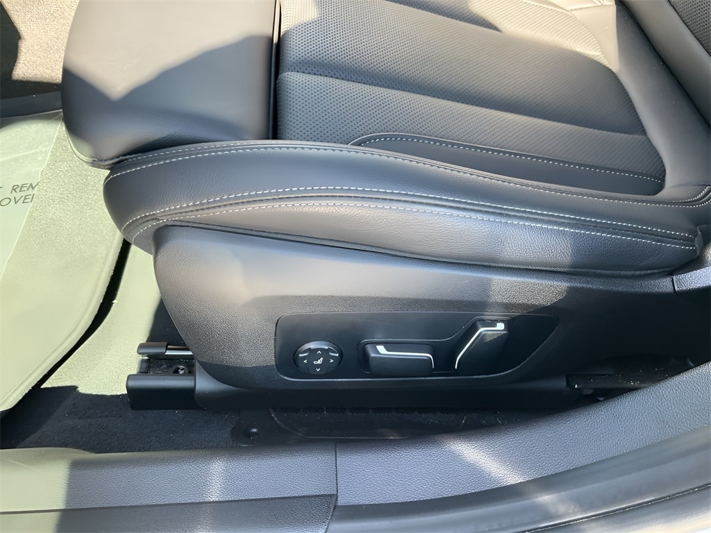 Used 2025 BMW 330i  Sedan