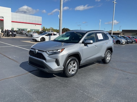 2024 Toyota RAV4 Hybrid XLE SUV