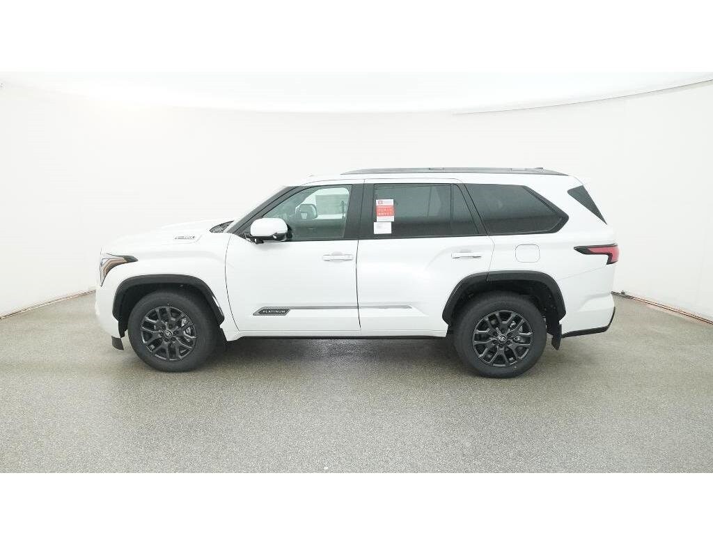 2026 Toyota Sequoia Platinum photo 2