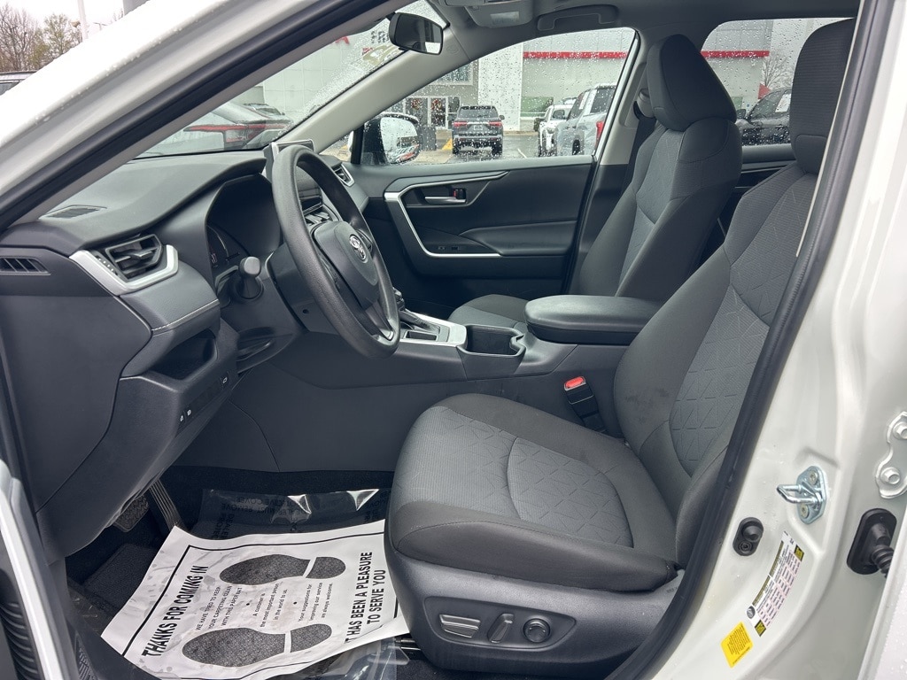Certified 2025 Toyota RAV4 XLE SUV