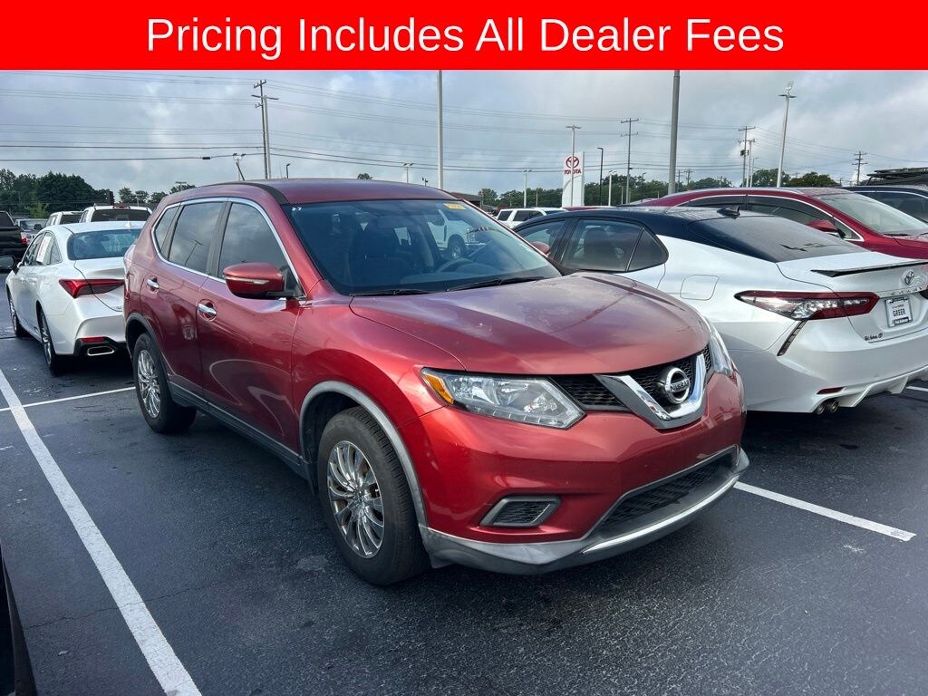 Used 2015 Nissan Rogue S SUV