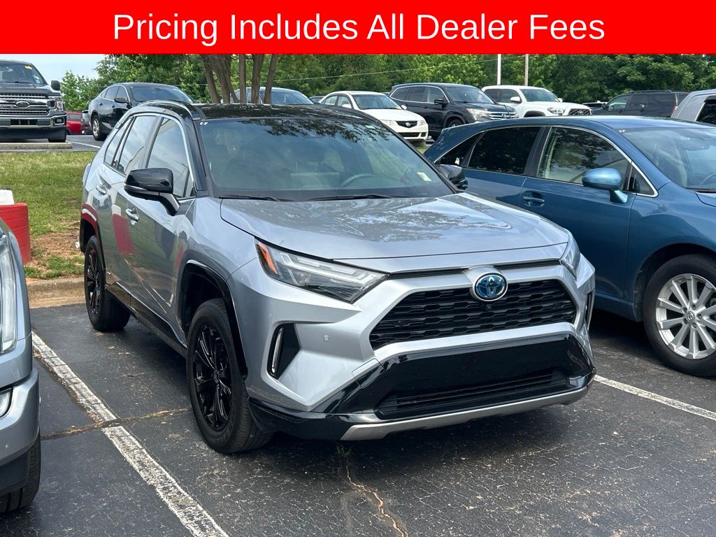 2024 Toyota RAV4 Hybrid XSE AWD's photo