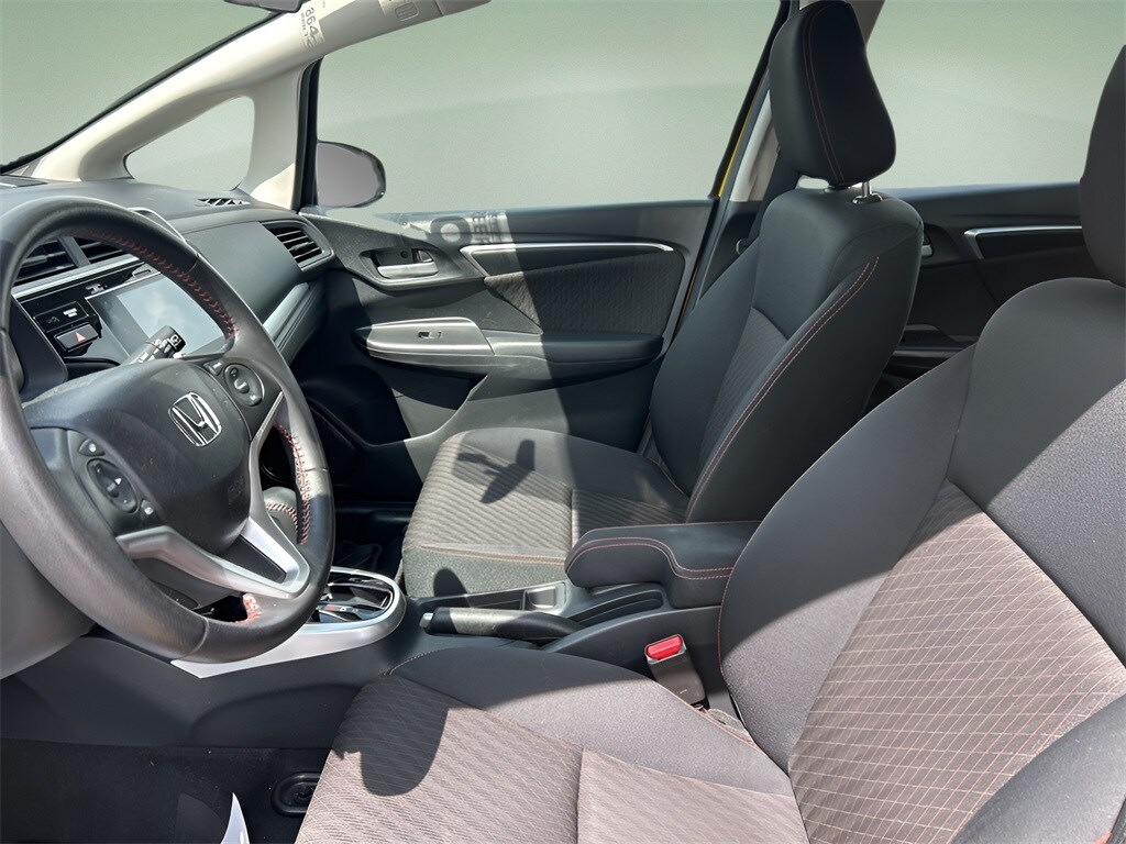 2019 Honda Fit Sport photo 2