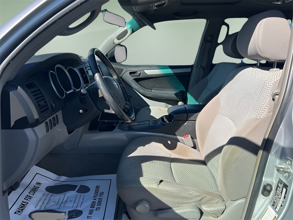 2007 Toyota 4Runner SR5 V6 photo 2