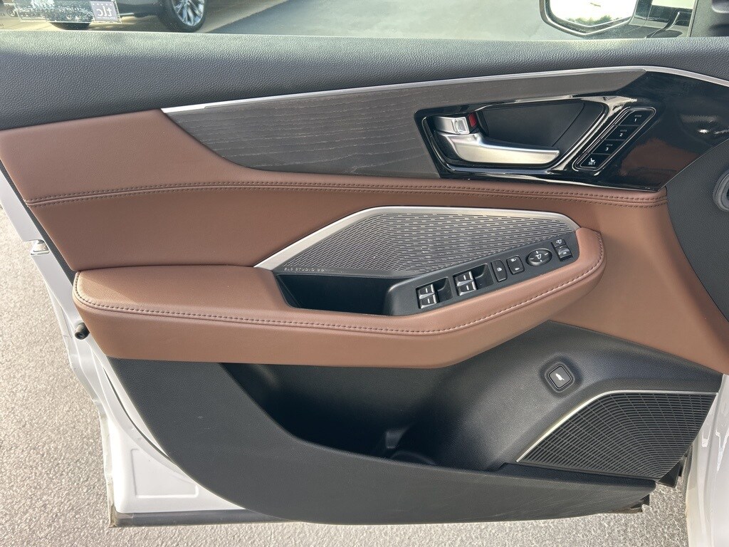 Used 2023 Acura MDX SH-AWD Advance Package SUV