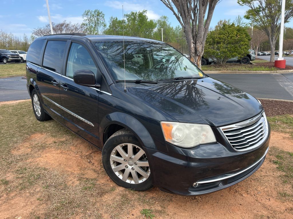 2013 Chrysler Town & Country Touring
