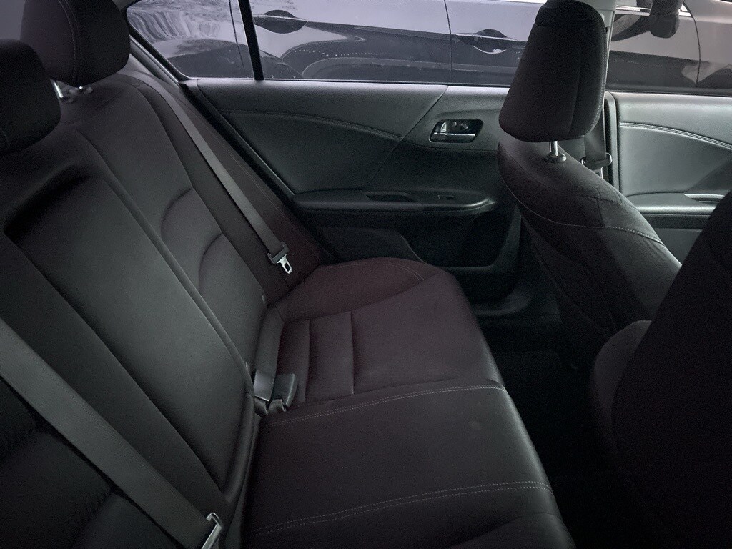 2015 Honda Accord Sport photo 4