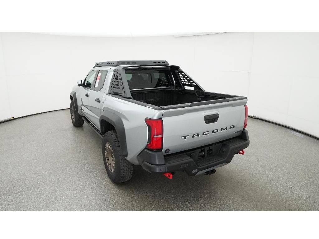 2025 Toyota Tacoma Trailhunter - Photo 6