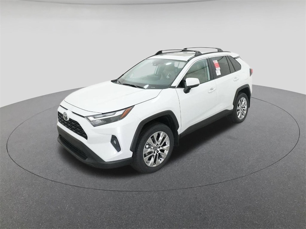 2025 Toyota RAV4 XLE Premium's photo