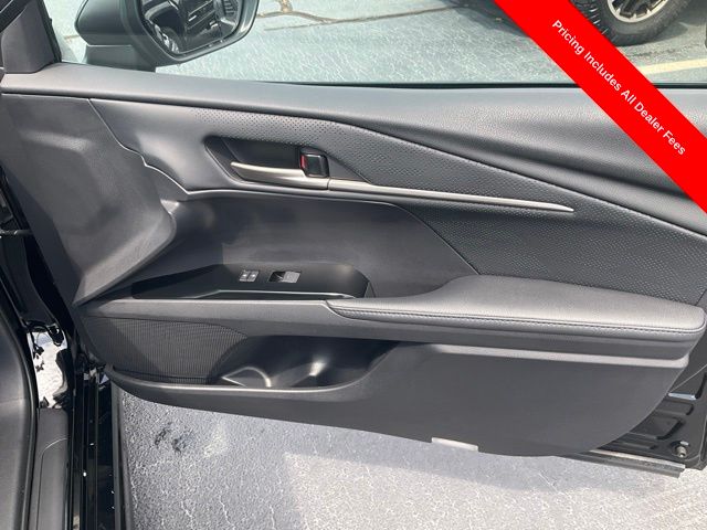 2026 Toyota Camry XSE - Photo 32