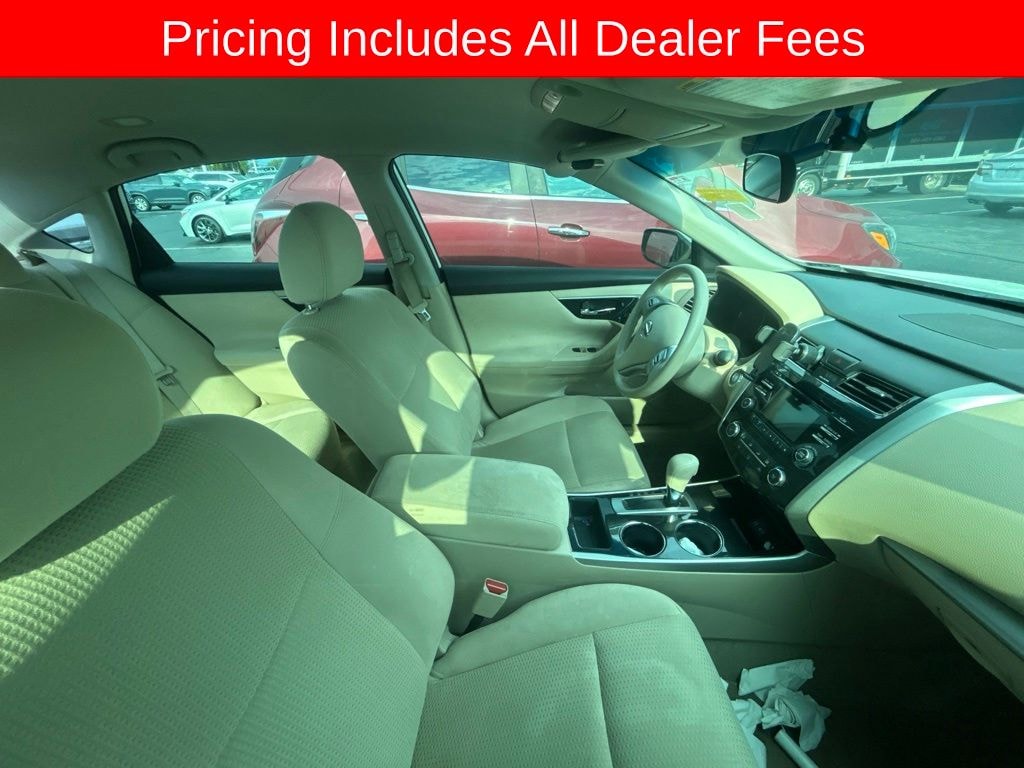Used 2014 Nissan Altima 2.5 S Sedan