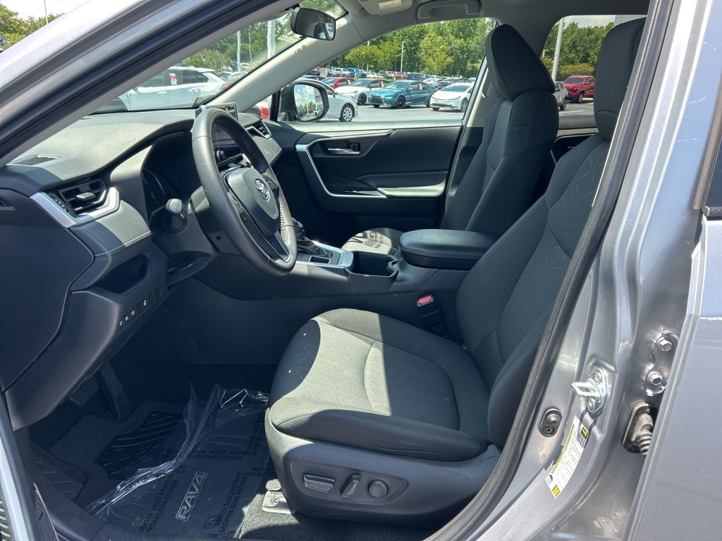 Certified 2024 Toyota RAV4 XLE with VIN 2T3P1RFV7RC440634 for sale in Kansas City