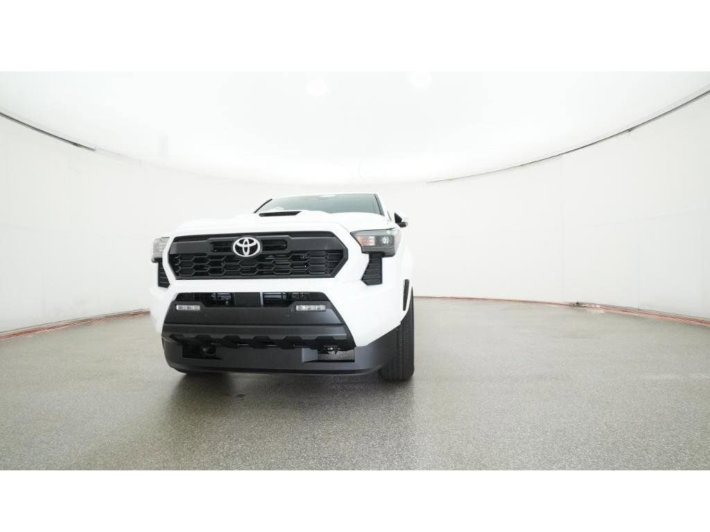 2025 Toyota Tacoma TRD Sport - Photo 31