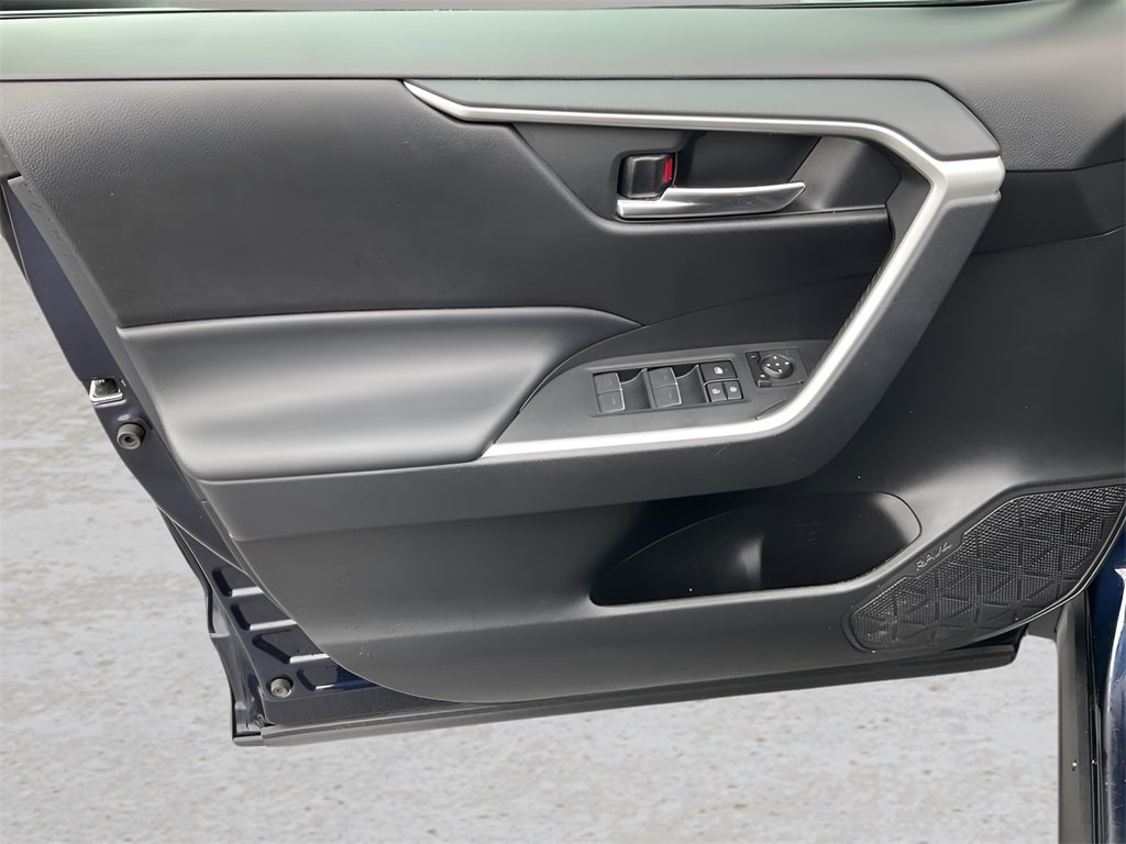 Used 2023 Toyota RAV4 XLE SUV