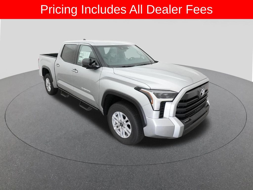 2026 Toyota Tundra SR5 - Photo 13