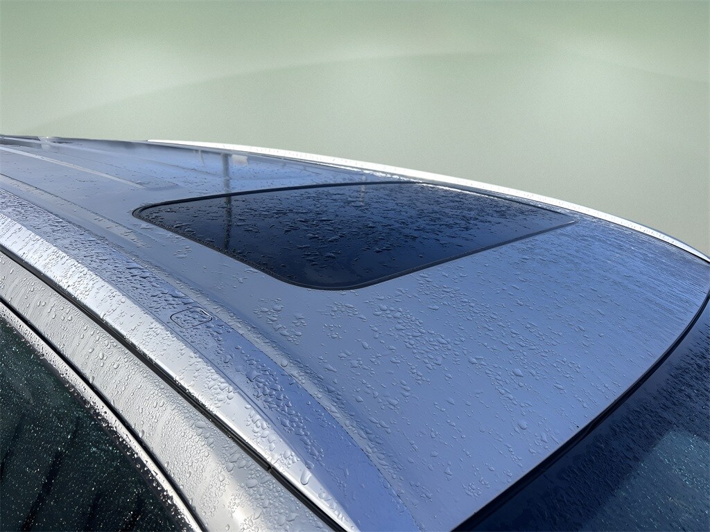 2019 Toyota Highlander XLE photo 3