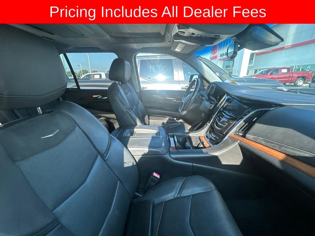 Used 2016 CADILLAC Escalade Luxury Collection SUV