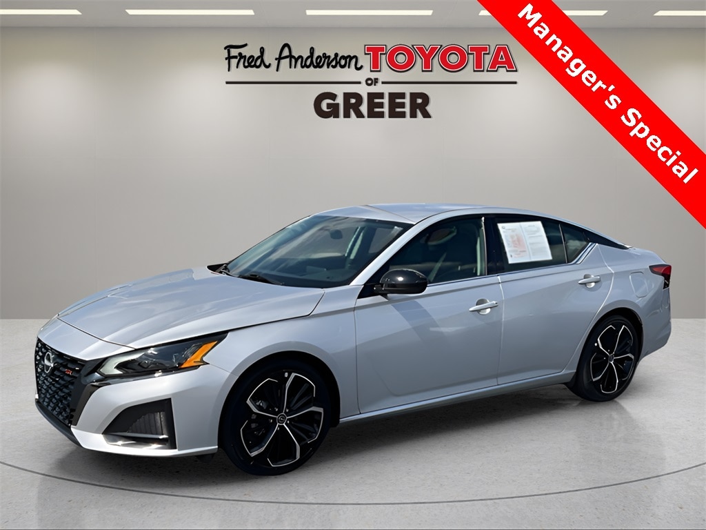 Used 2024 Nissan Altima 2.5 SR Sedan