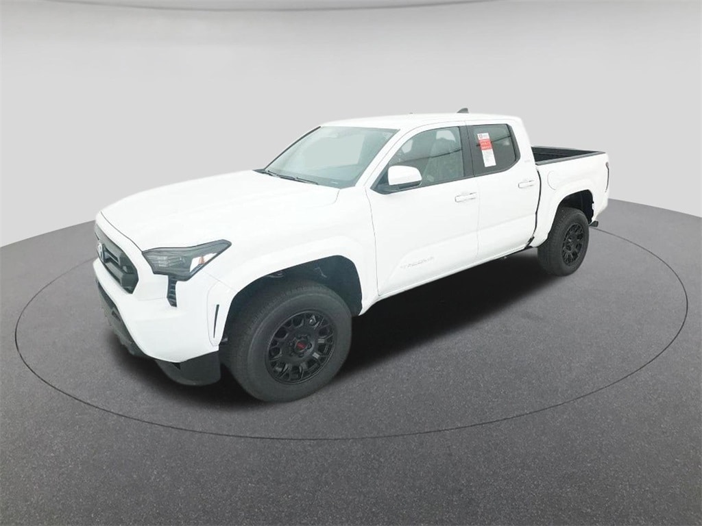 2025 Toyota Tacoma SR5's photo