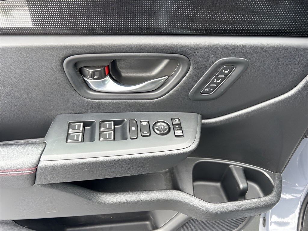2025 Honda Pilot Black Edition photo 4