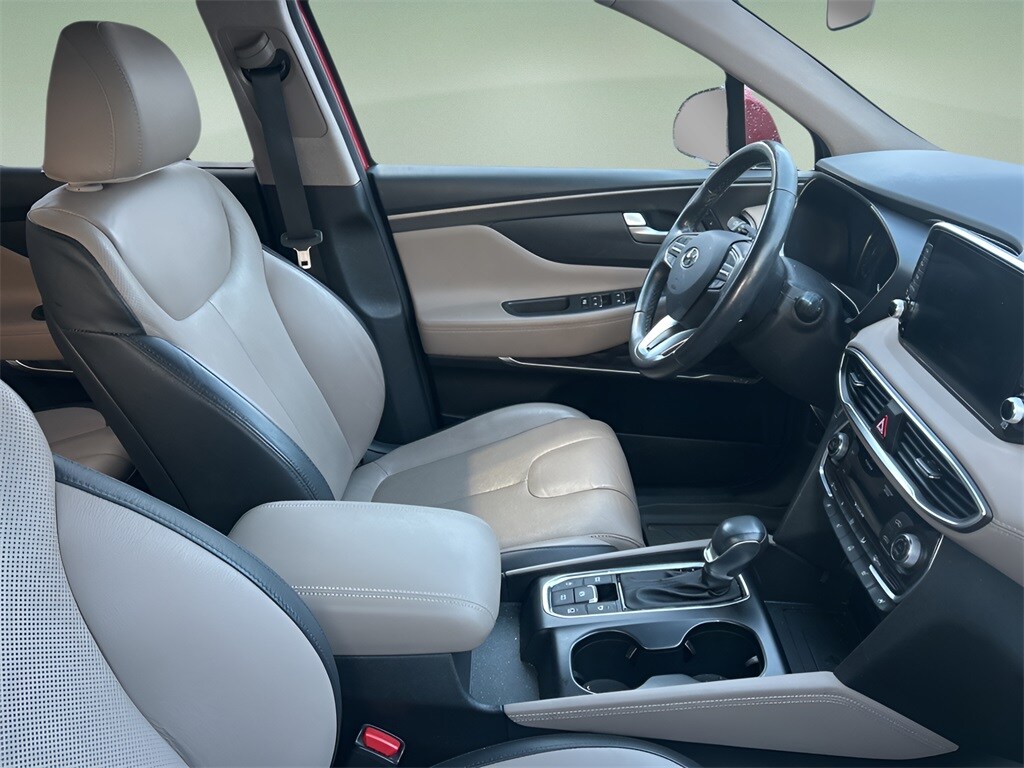 2020 Hyundai Santa Fe Limited photo 4