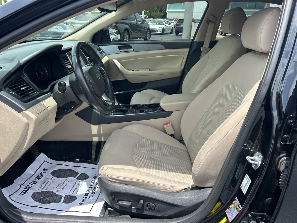 Used 2018 Hyundai Sonata SEL with VIN 5NPE34AF1JH634302 for sale in Greer, SC