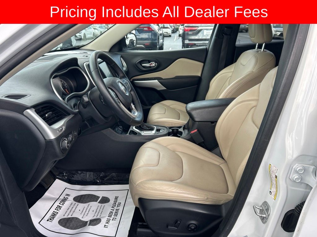 Used 2017 Jeep Cherokee Limited with VIN 1C4PJLDS5HW573896 for sale in Greer, SC