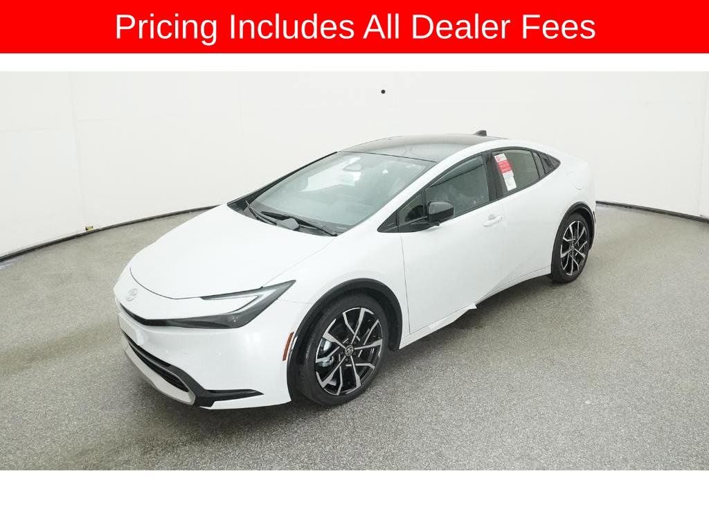 2026 Toyota Prius XSE Premium's photo