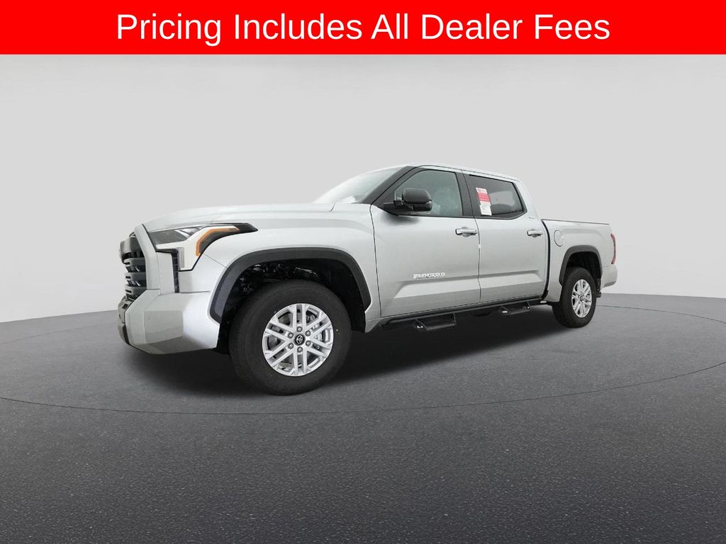 2026 Toyota Tundra SR5 - Photo 17