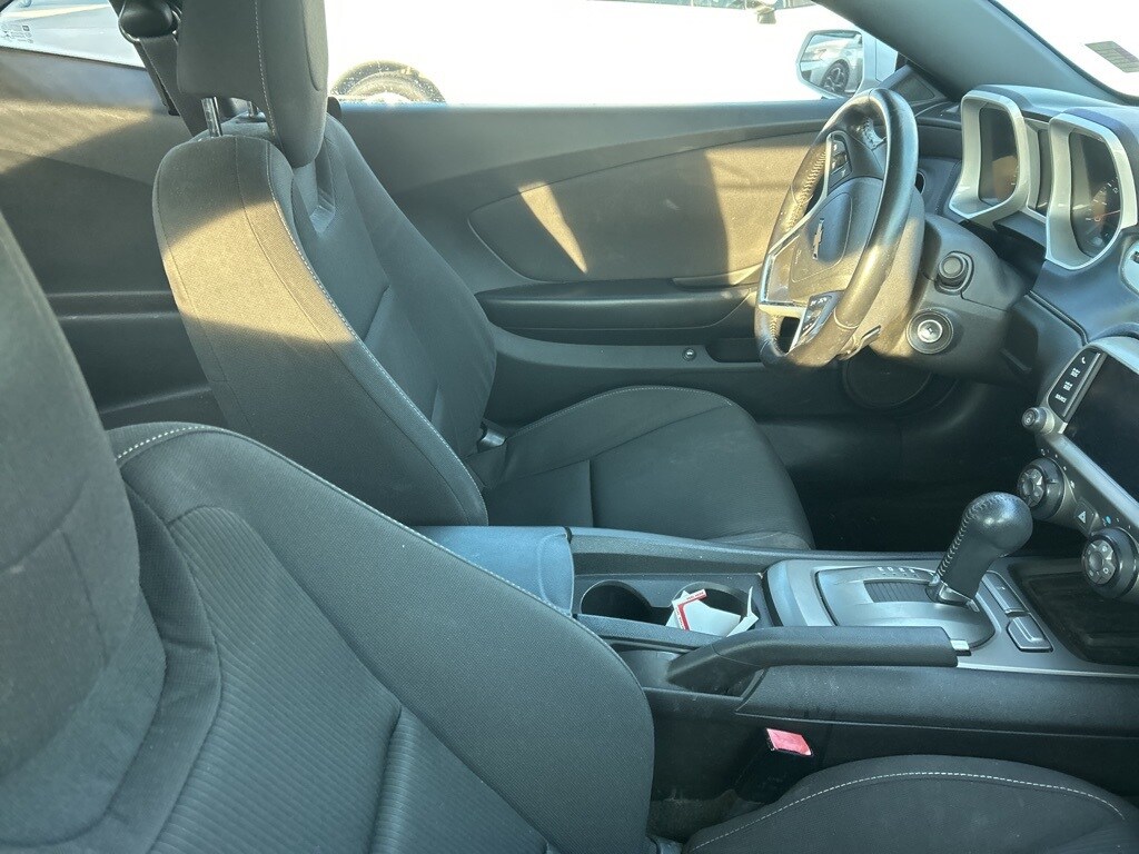 2014 Chevrolet Camaro 1LT photo 4