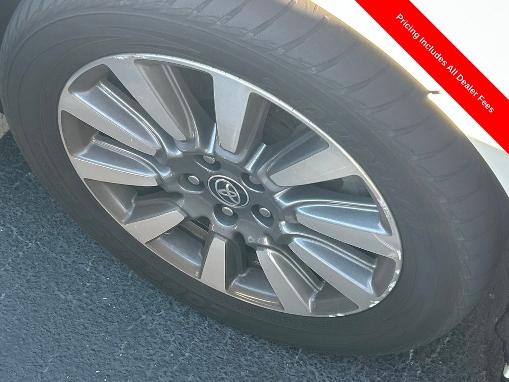 Used 2020 Toyota Sienna XLE 7 Passenger Minivan/Van
