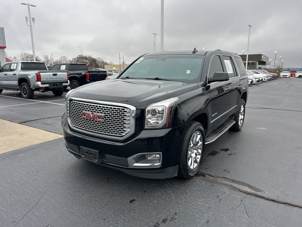 2017 GMC Yukon Denali's photo