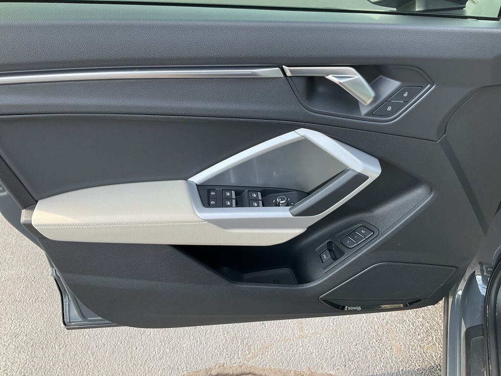 Used 2024 Audi Q3 40 Premium SUV