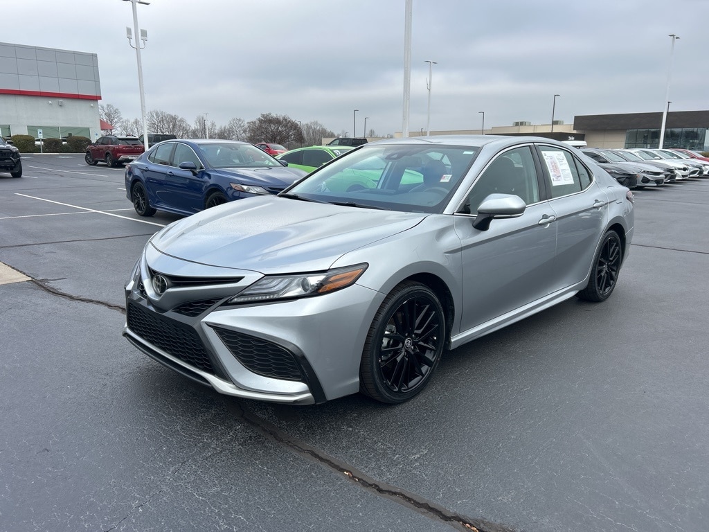 2024 Toyota Camry XSE's photo