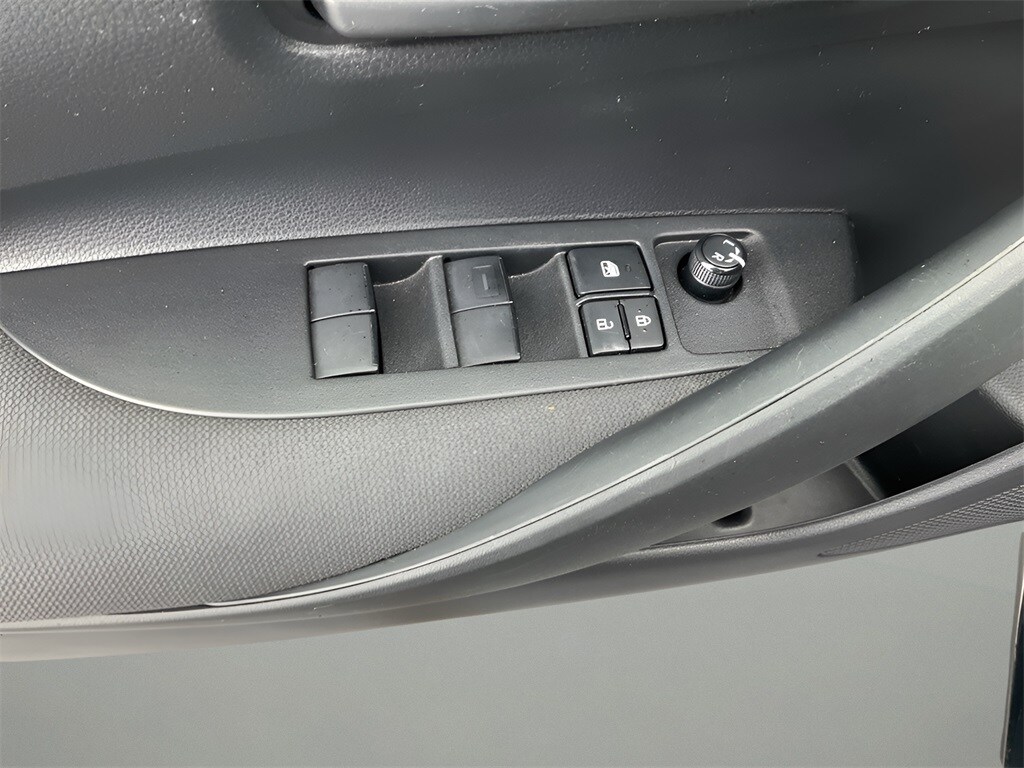 2024 Toyota Tacoma TRD Off-Road photo 4