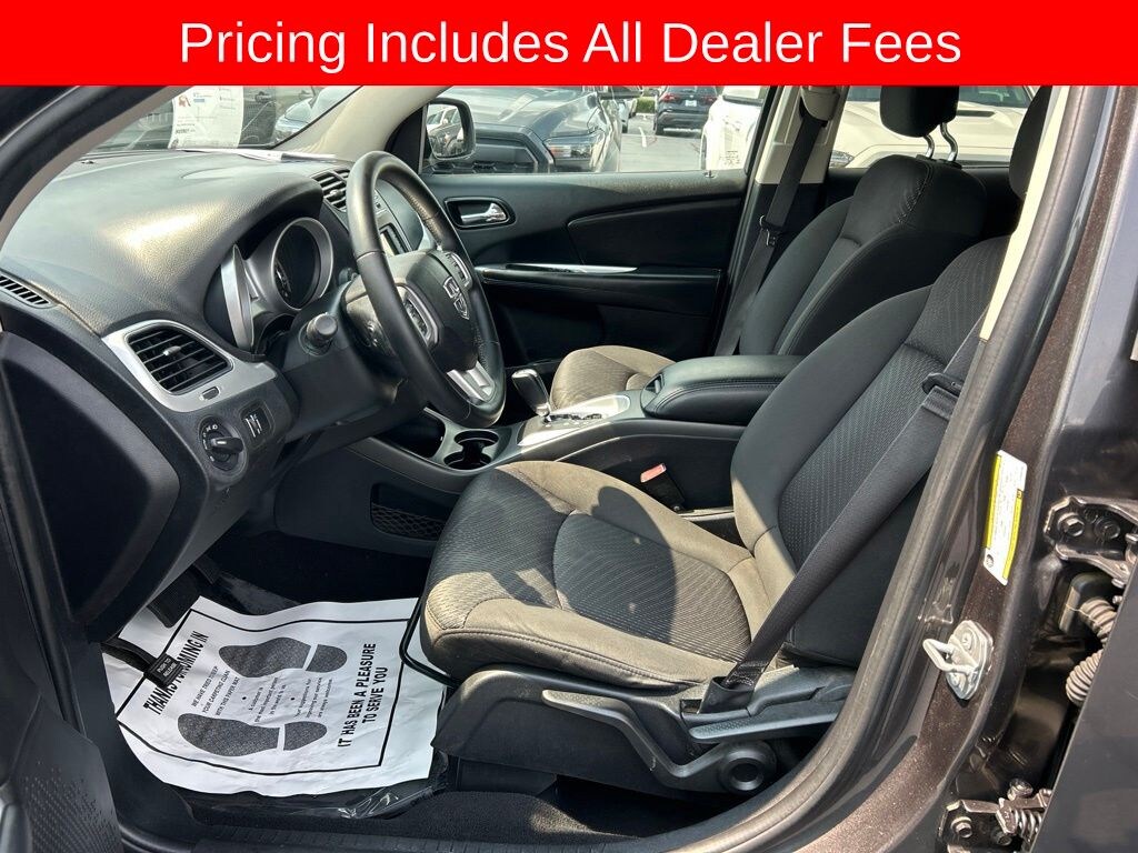 Used 2017 Dodge Journey SE SUV