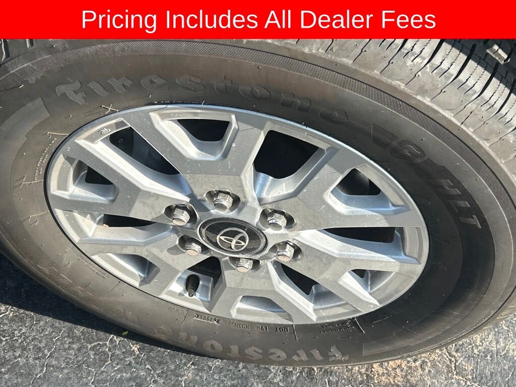 Used 2025 Toyota Tacoma SR Truck