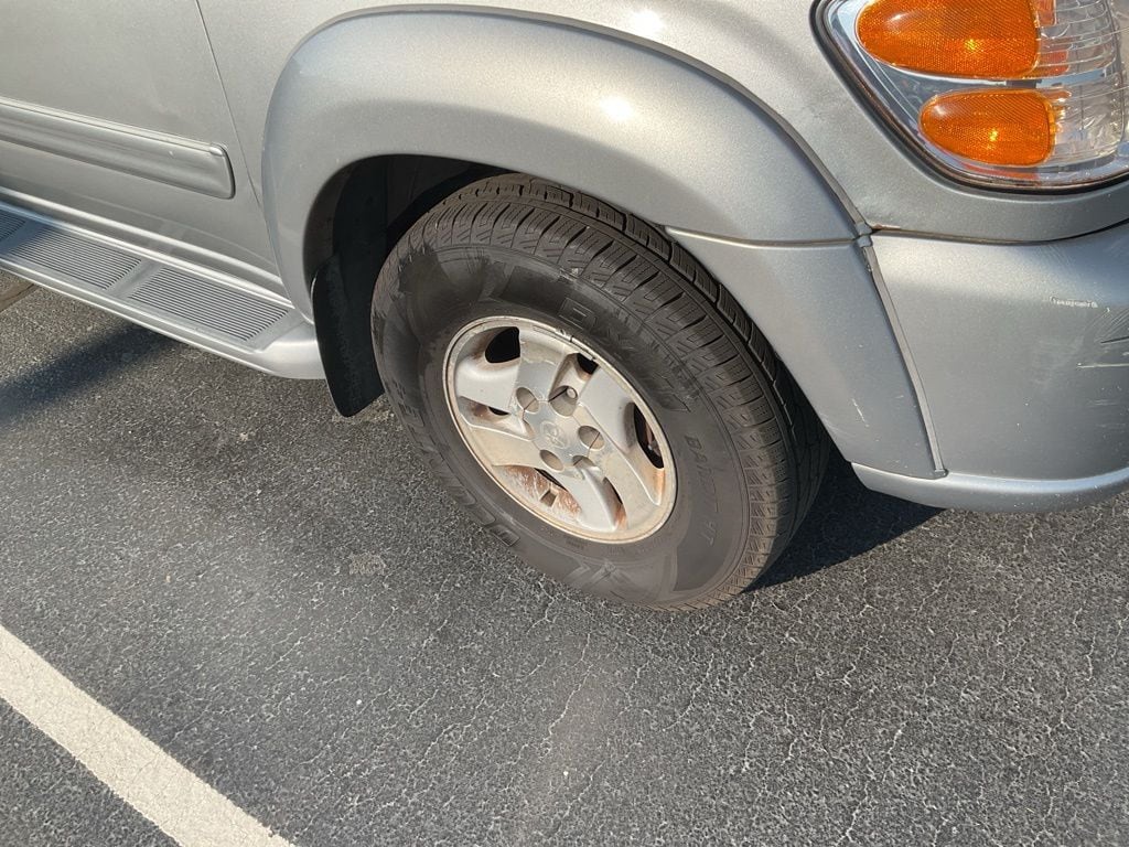 Used 2002 Toyota Sequoia Limited with VIN 5TDBT48A62S073135 for sale in Greer, SC