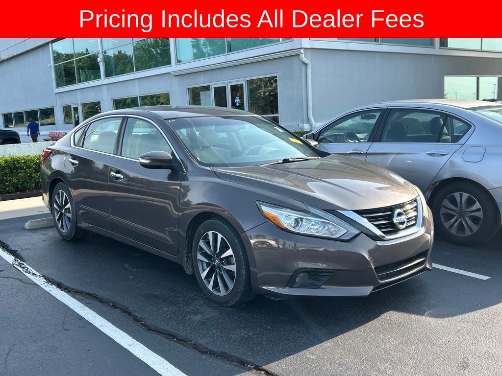 2016 Nissan Altima 2.5 SV's photo