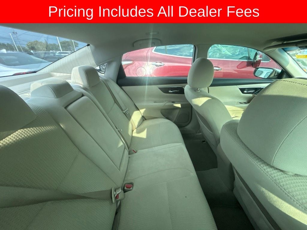 Used 2014 Nissan Altima 2.5 S Sedan