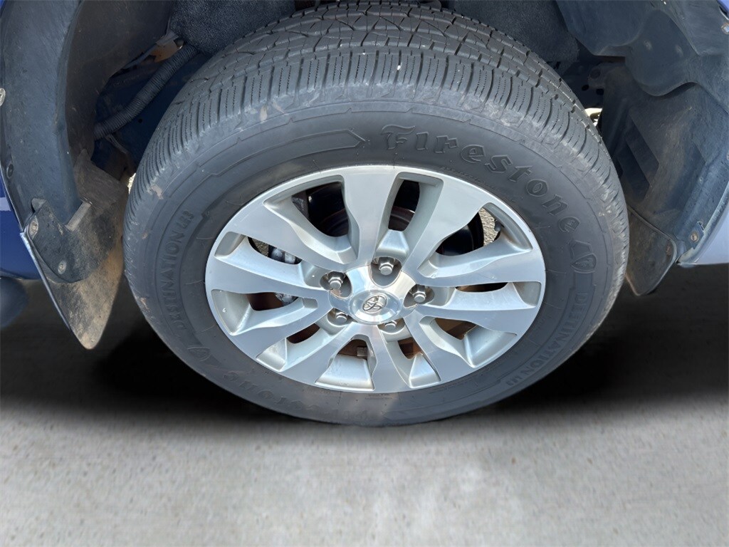 2014 Toyota Tundra Limited photo 2