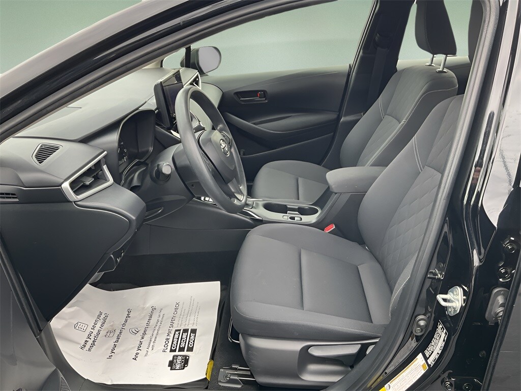 2024 Toyota Tacoma TRD Off-Road photo 2