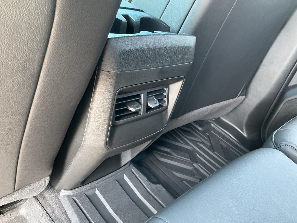 2026 Chevrolet Colorado Trail Boss - Photo 15